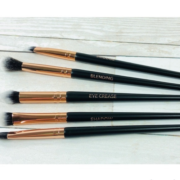 Shaina B Eyes on Miami Brush Set NWT - Picture 5 of 6